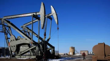 مستويات قياسية جديدة.. قفزة مفاجئة في أسعار النفط والذهب بالأسواق العالمية